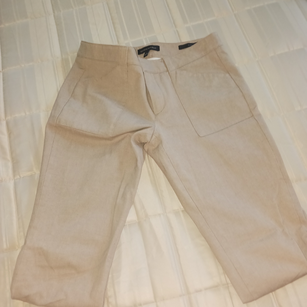 Banana Republic Women's Tan Chinos